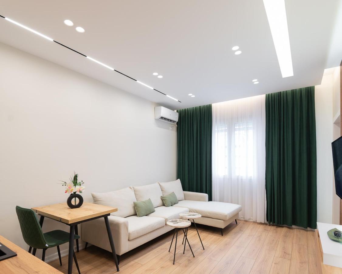 Arkle Apartment 3 Tirana Exterior foto